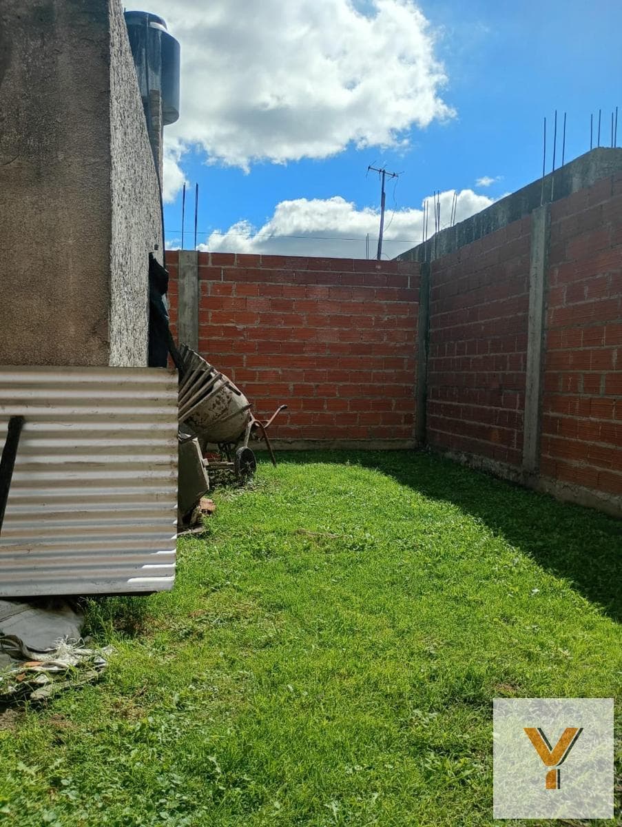 House for Sale - 1 Bedroom, 1 Bathroom - 500 meters - Ezeiza