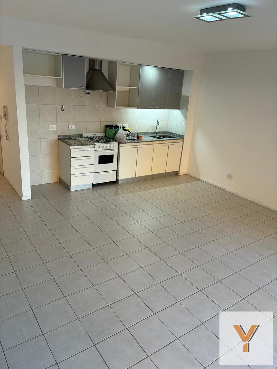 Apartment for Sale - 1 Bedroom, 1 Bathroom - 52 m² - Monserrat