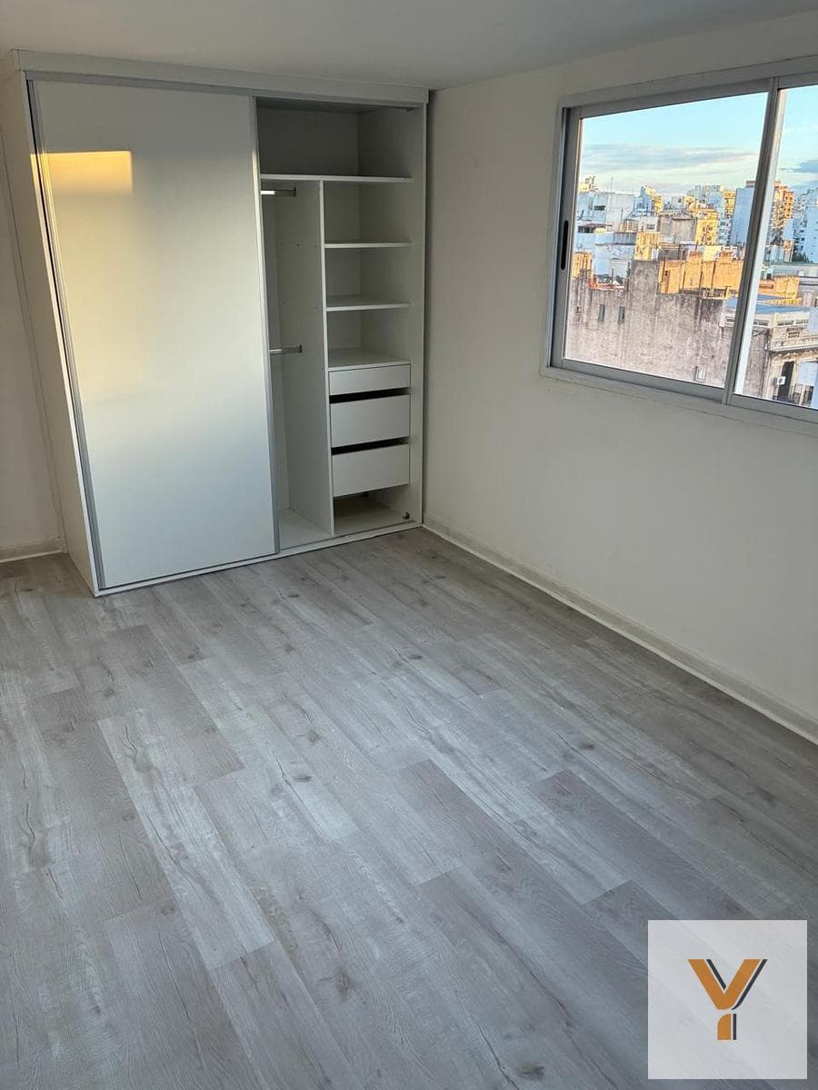 Apartment for Sale - 1 Bedroom, 1 Bathroom - 52 m² - Monserrat