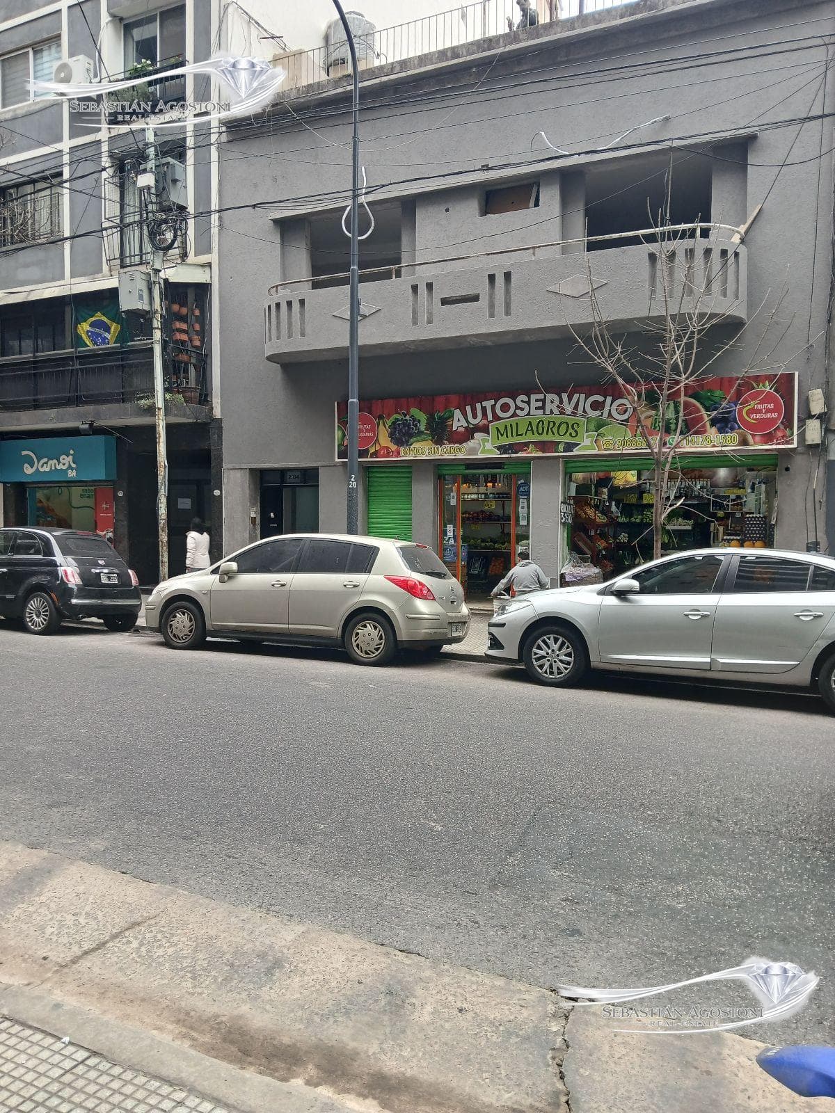 Opportunity: Two townhouses for sale as a single lot, in need of renovation, in Barrio Norte