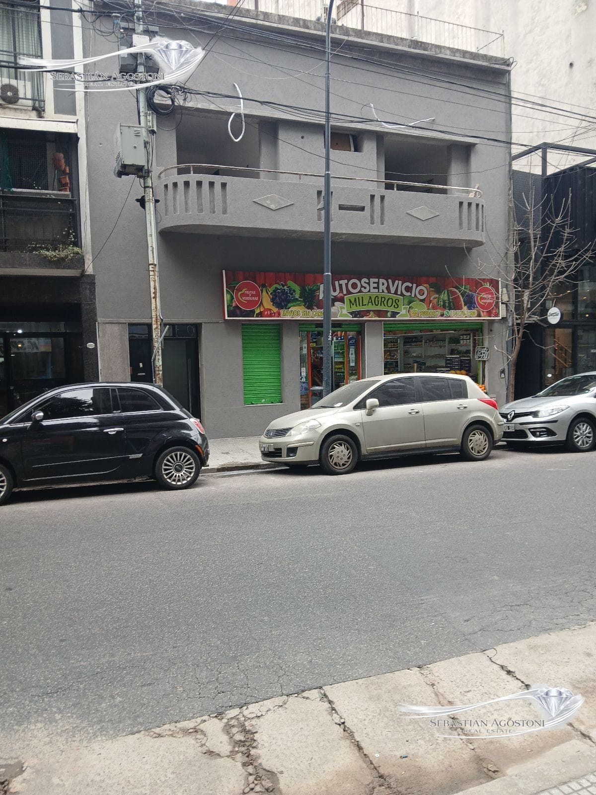 Opportunity: Two townhouses for sale as a single lot, in need of renovation, in Barrio Norte