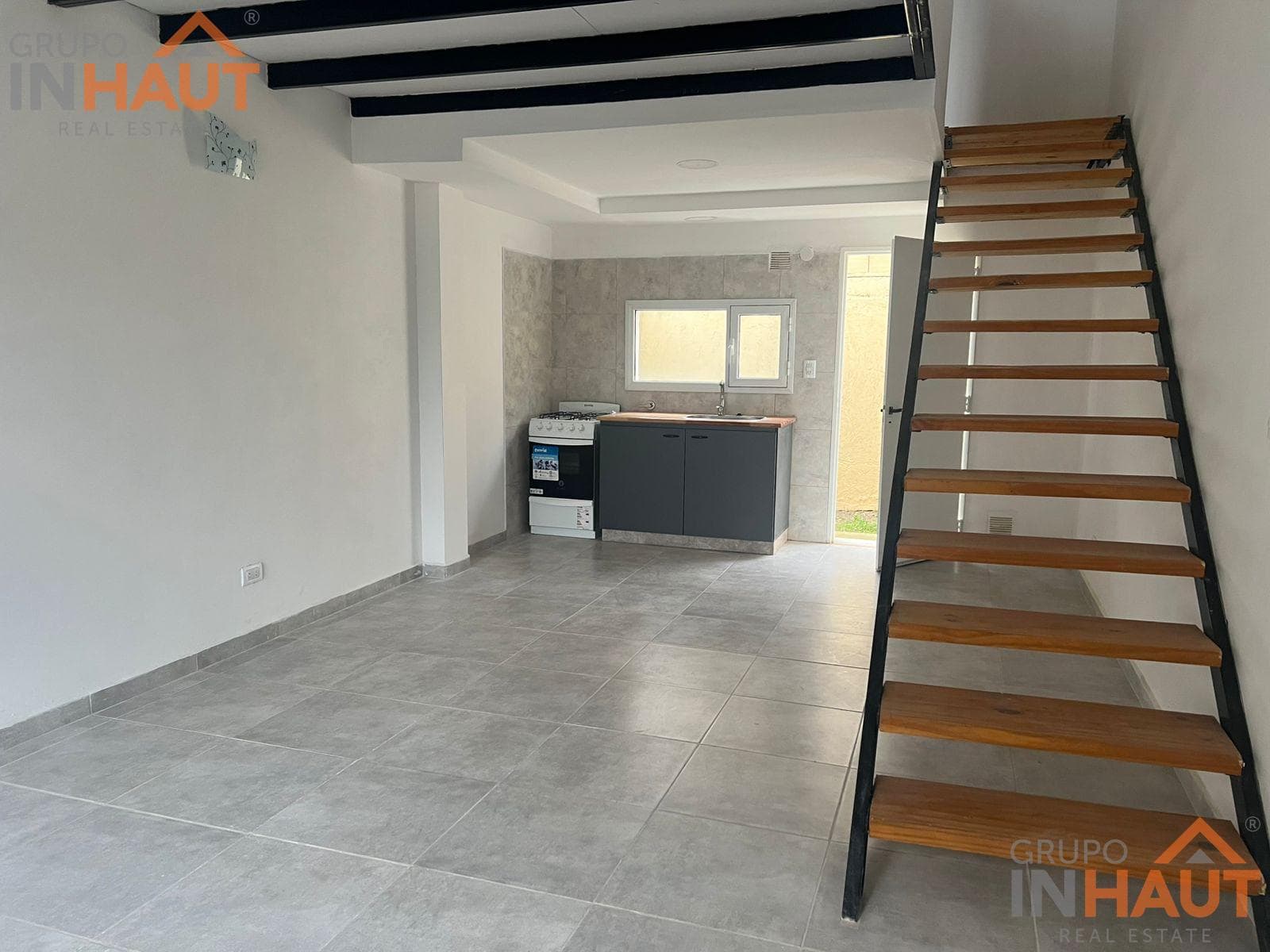 Loft-style apartment for sale in Fernández Oro