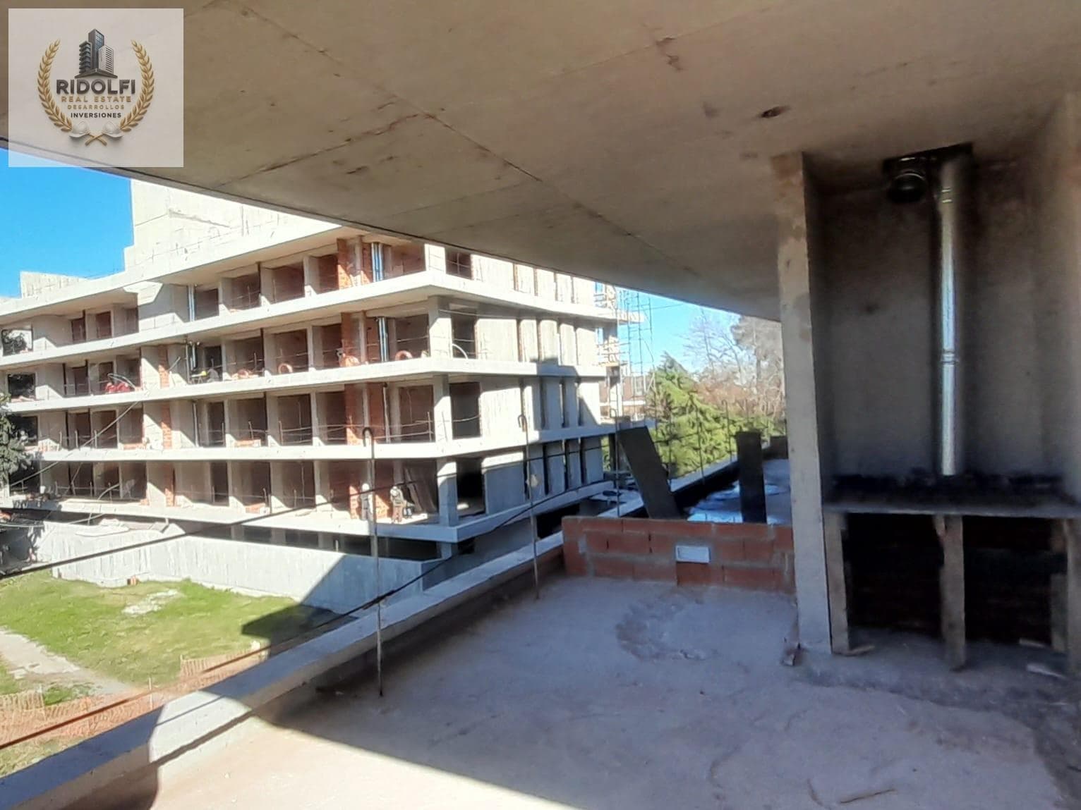 For Sale in Pozo with Financing | 4-Bedroom Apartment with Terrace | Bosque Tortugas