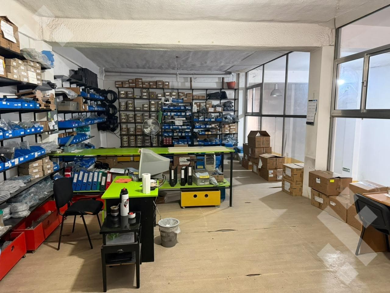 For Rent | Warehouse with Offices | Angel Edelman 162 | Neuquén
