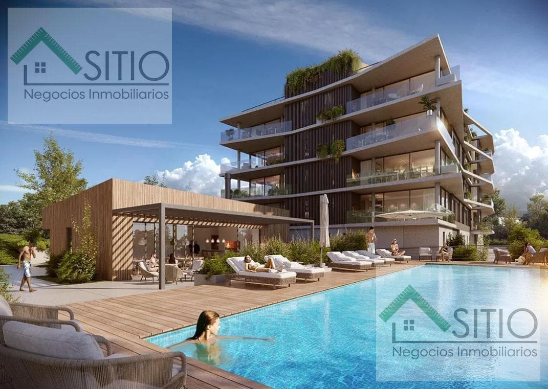Apartment in Carrasco North