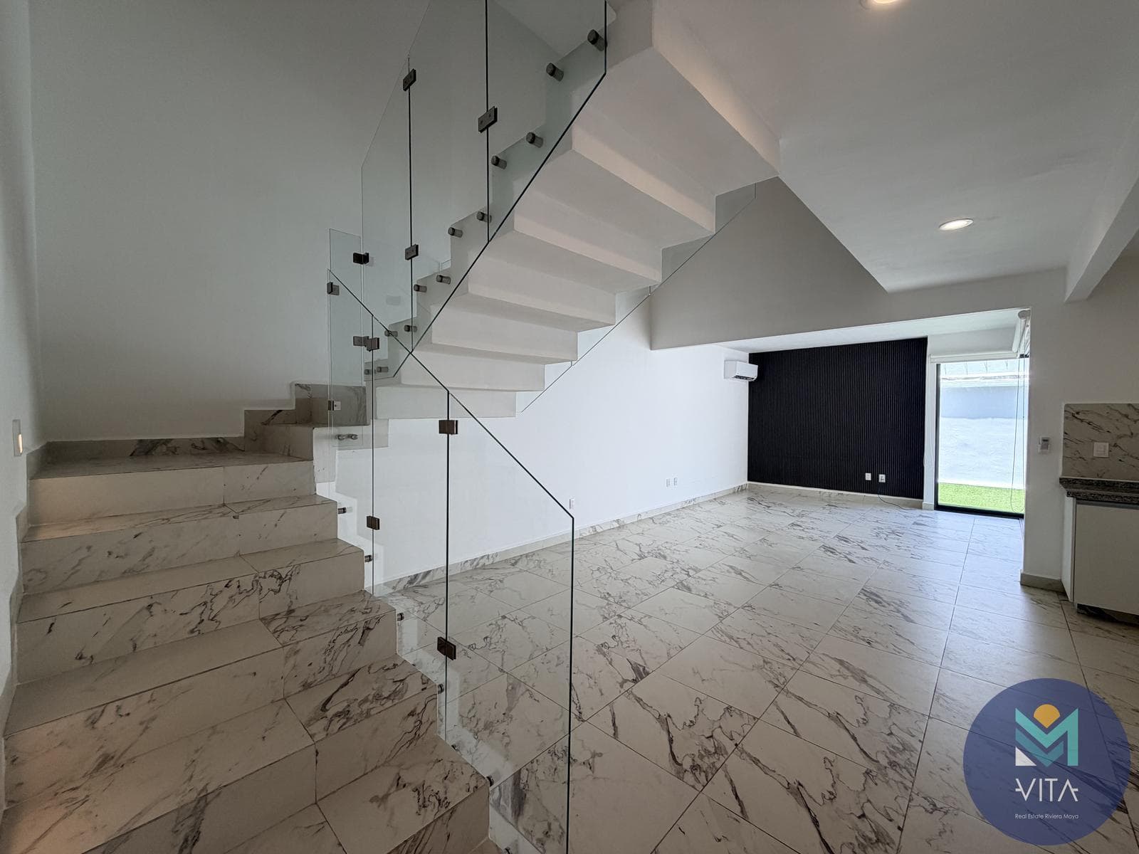 HOUSE FOR RENT WITH SOLAR PANELS IN THE BALI II RESIDENTIAL COMPLEX