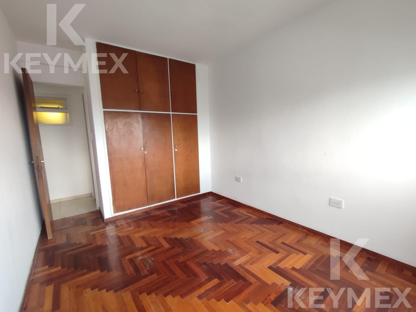 2-Bedroom Apartment for Rent in Downtown La Plata