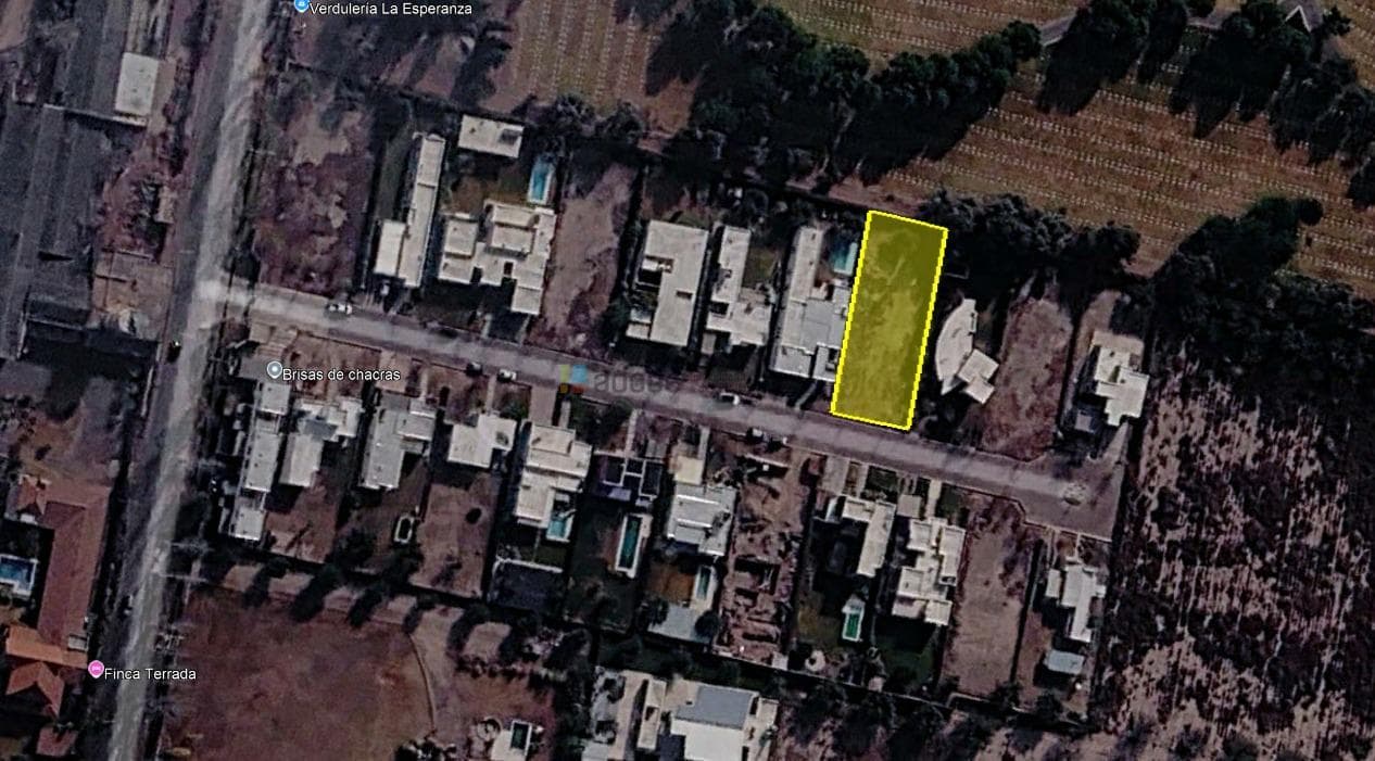 Lot in Brisas de Chacras