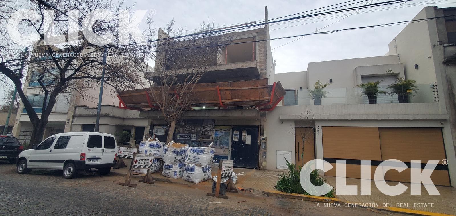 FOR SALE - COMMERCIAL PROPERTY FOR SALE - IDEAL FOR A COFFEE SHOP - UNDER CONSTRUCTION - DEVOTO