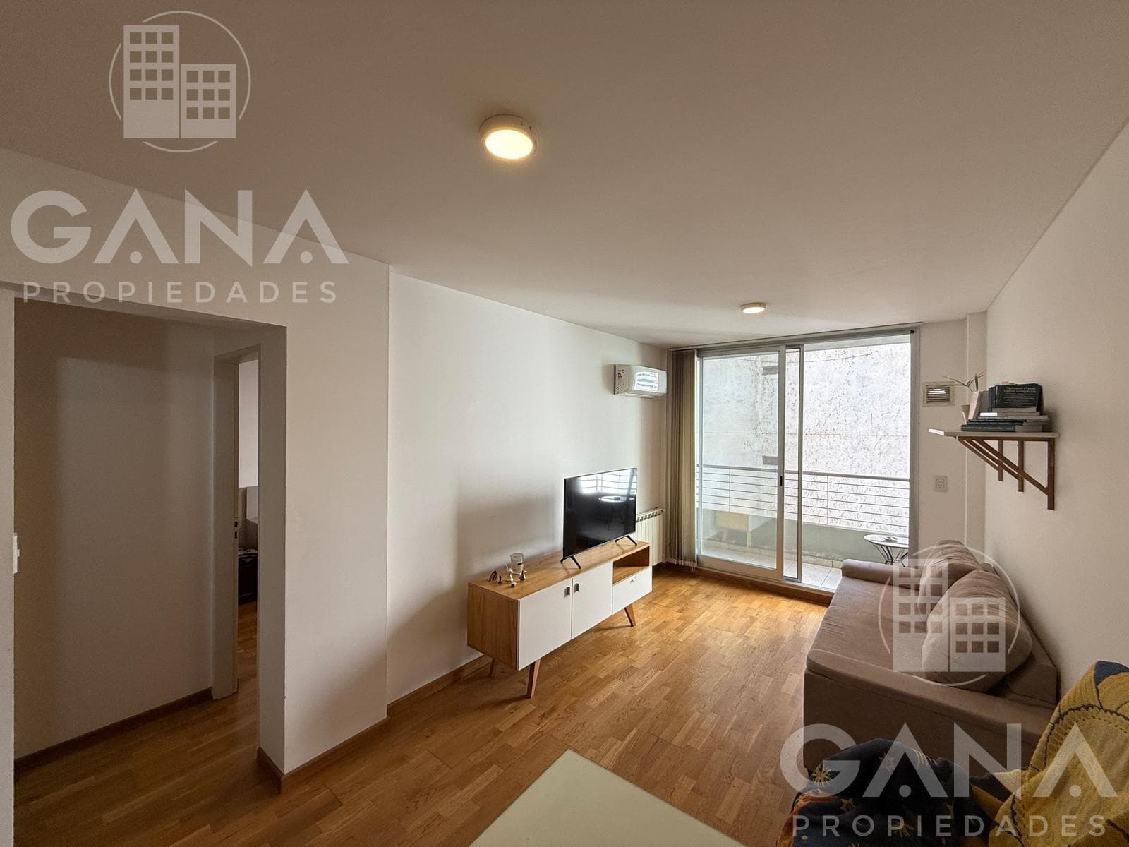 Apartment at 800 Juan Manuel de Rosas, 1 Bedroom, with Garage and Amenities