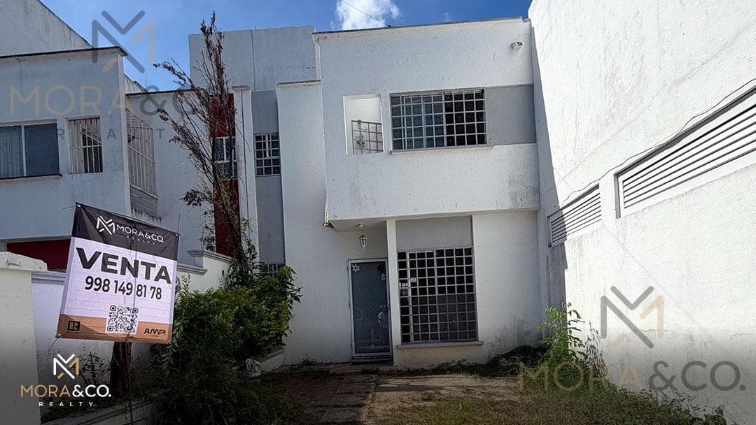 Casa en Venta en Sol del Mayab | 2 Recámaras y Potencial Comercial