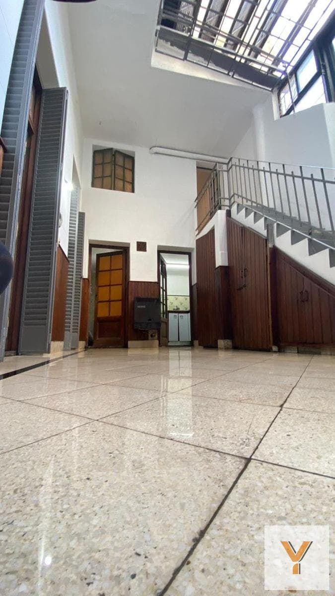 Apartment for Sale - 3 Bedrooms, 2 Bathrooms - 120 m² - Flores