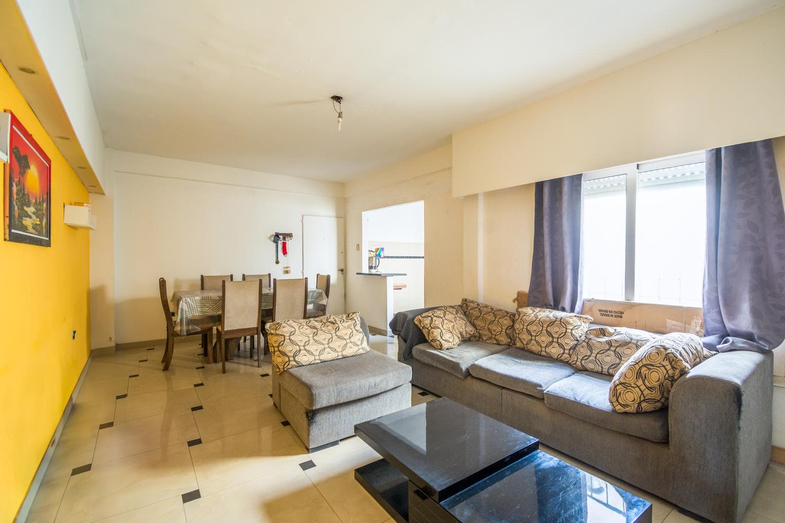 3-room corner apartment for sale in Ramos Mejía.