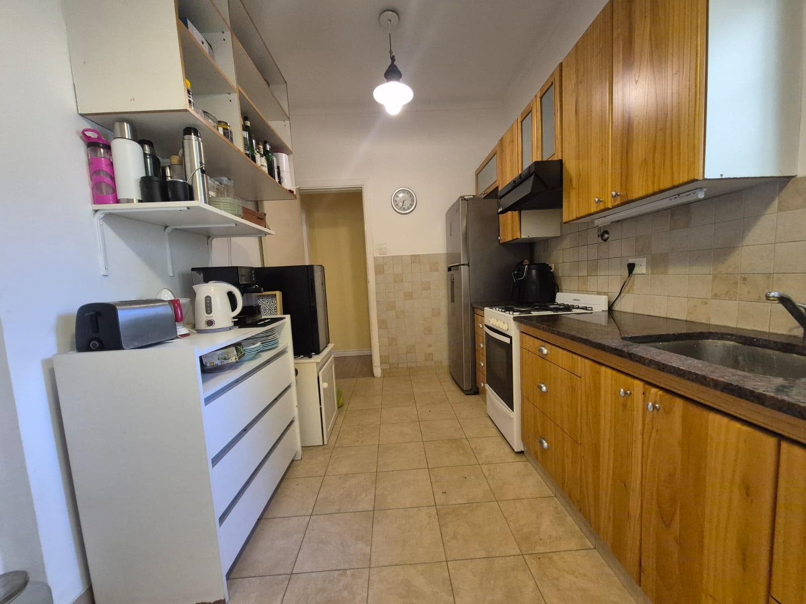 House for Sale: 4-Bedroom Home with Garage in an Excellent Location in Hurlingham, West Buenos Aires