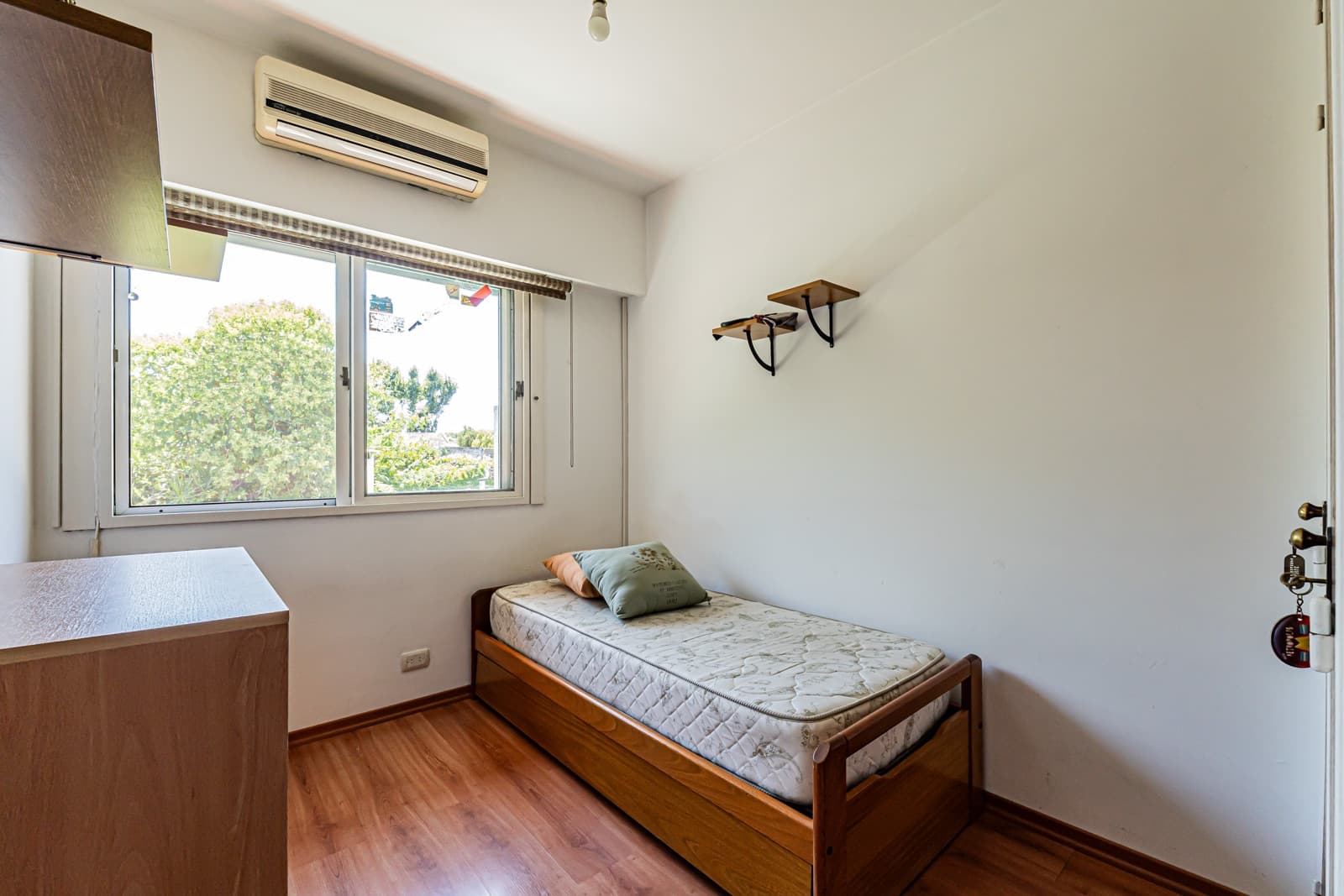 3-Bedroom House for Sale with Garage and Patio in Vicente López - Olivos