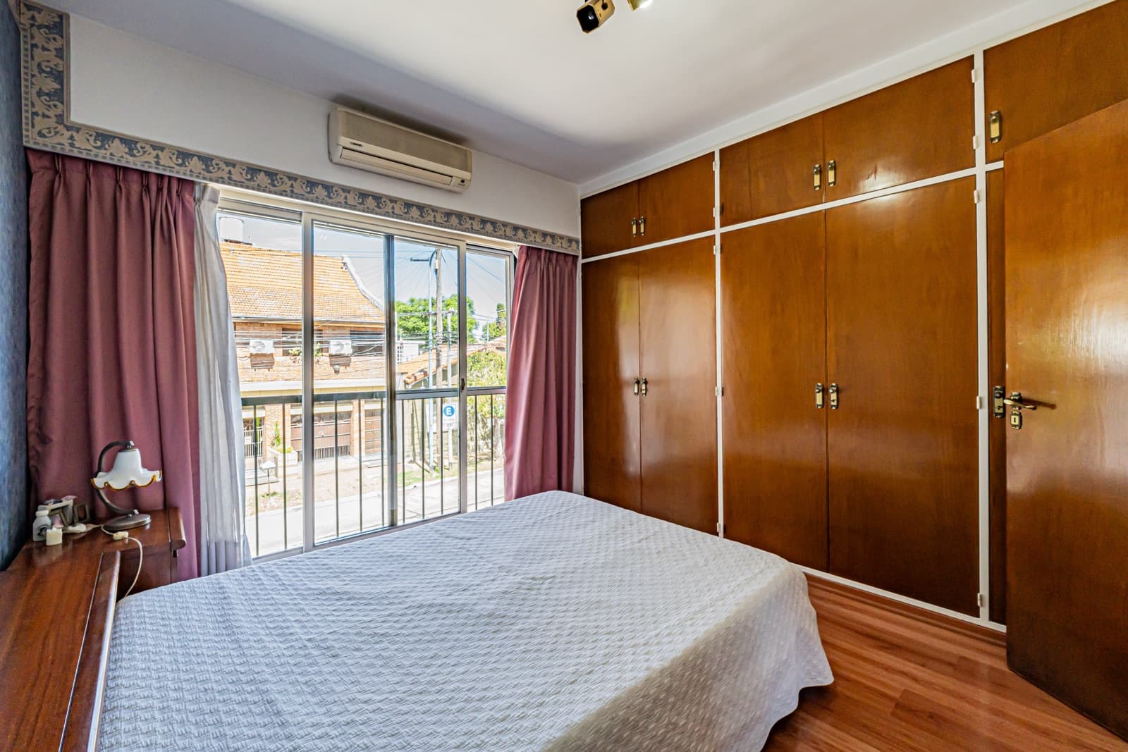 3-Bedroom House for Sale with Garage and Patio in Vicente López - Olivos