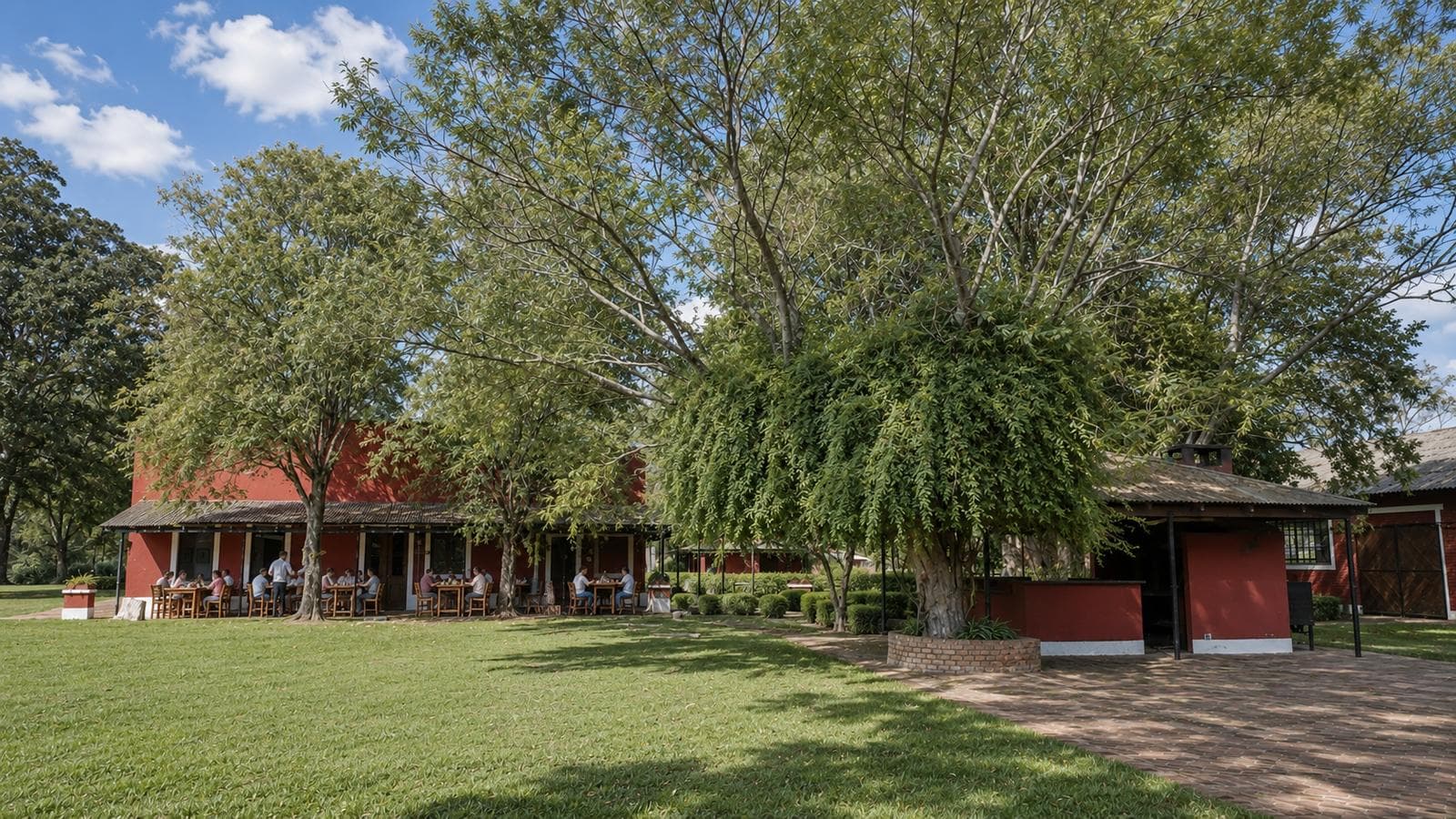 Live surrounded by nature on an exclusive 212-hectare horse ranch | 5,000 m² lot for sale