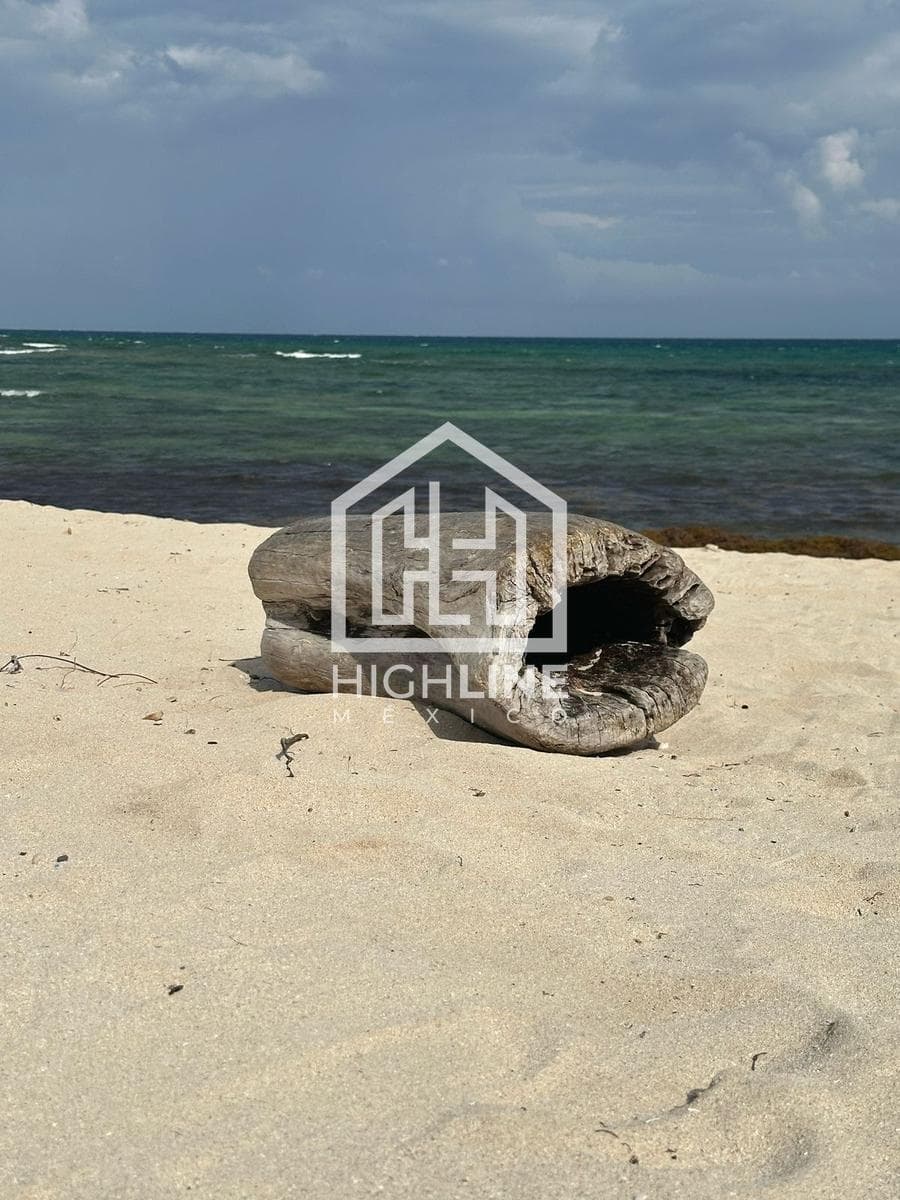 BEACHFRONT RESIDENTIAL LOT IN MAHAHUAL, FINANCING AVAILABLE FOR UP TO 60 MONTHS,