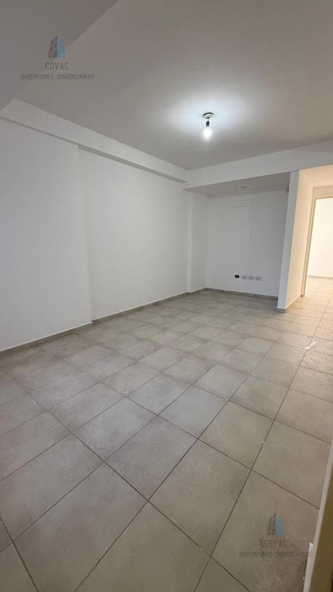 IMPECCABLE 1-BEDROOM APARTMENT FOR RENT - 110 Alem Ave. (1st Floor)