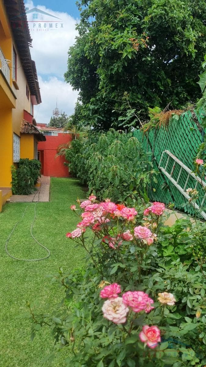House for sale, Cuernavaca's "Golden Zone," Jardín de Delicias x San Diego Alberca, , Bungalow for guests