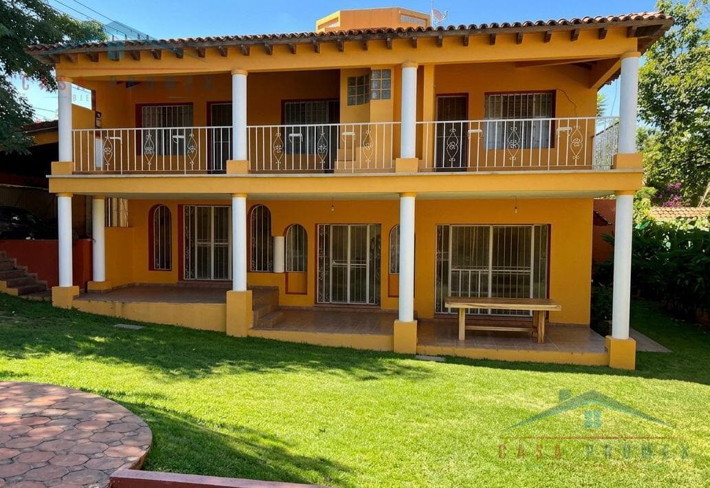 House for sale, Cuernavaca's "Golden Zone," Jardín de Delicias x San Diego Alberca, , Bungalow for guests