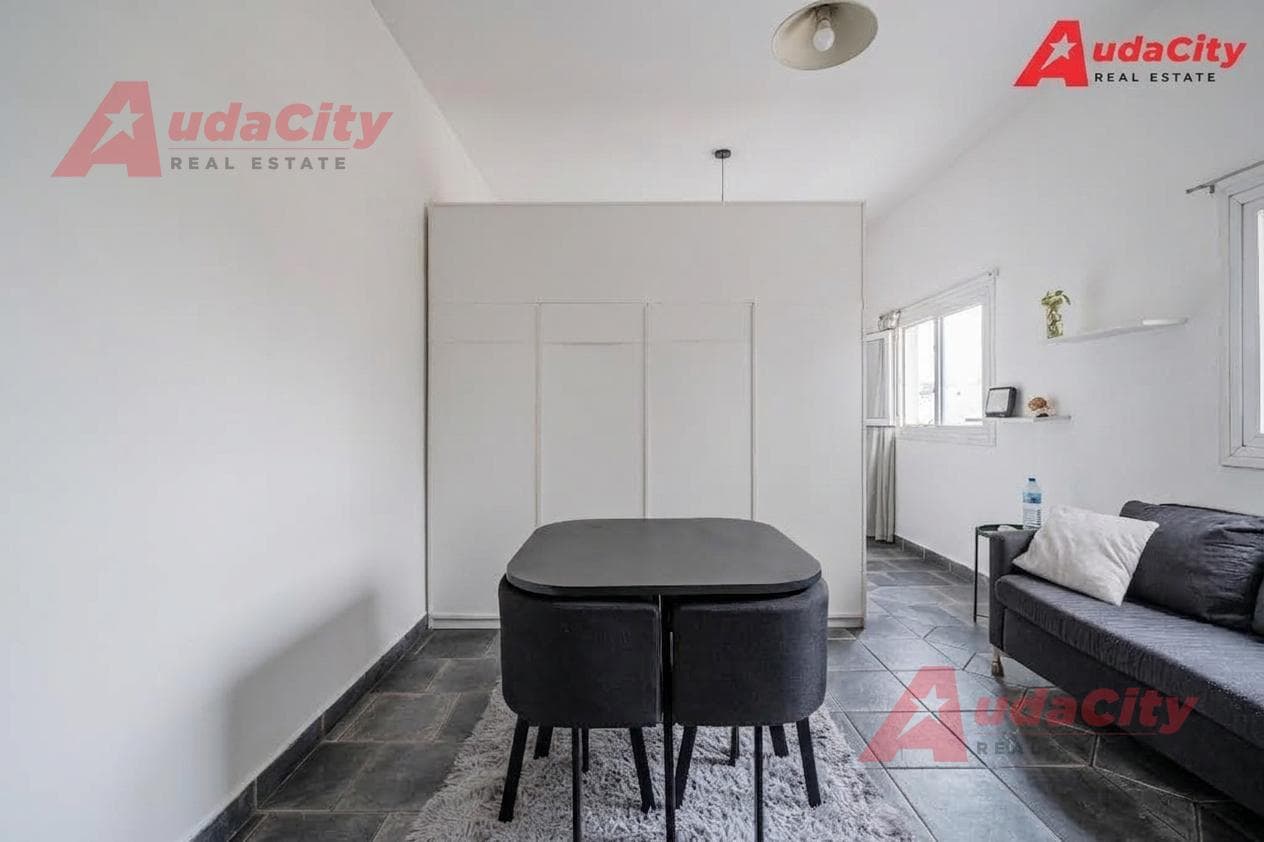 Studio Apartment for Sale in Balvanera