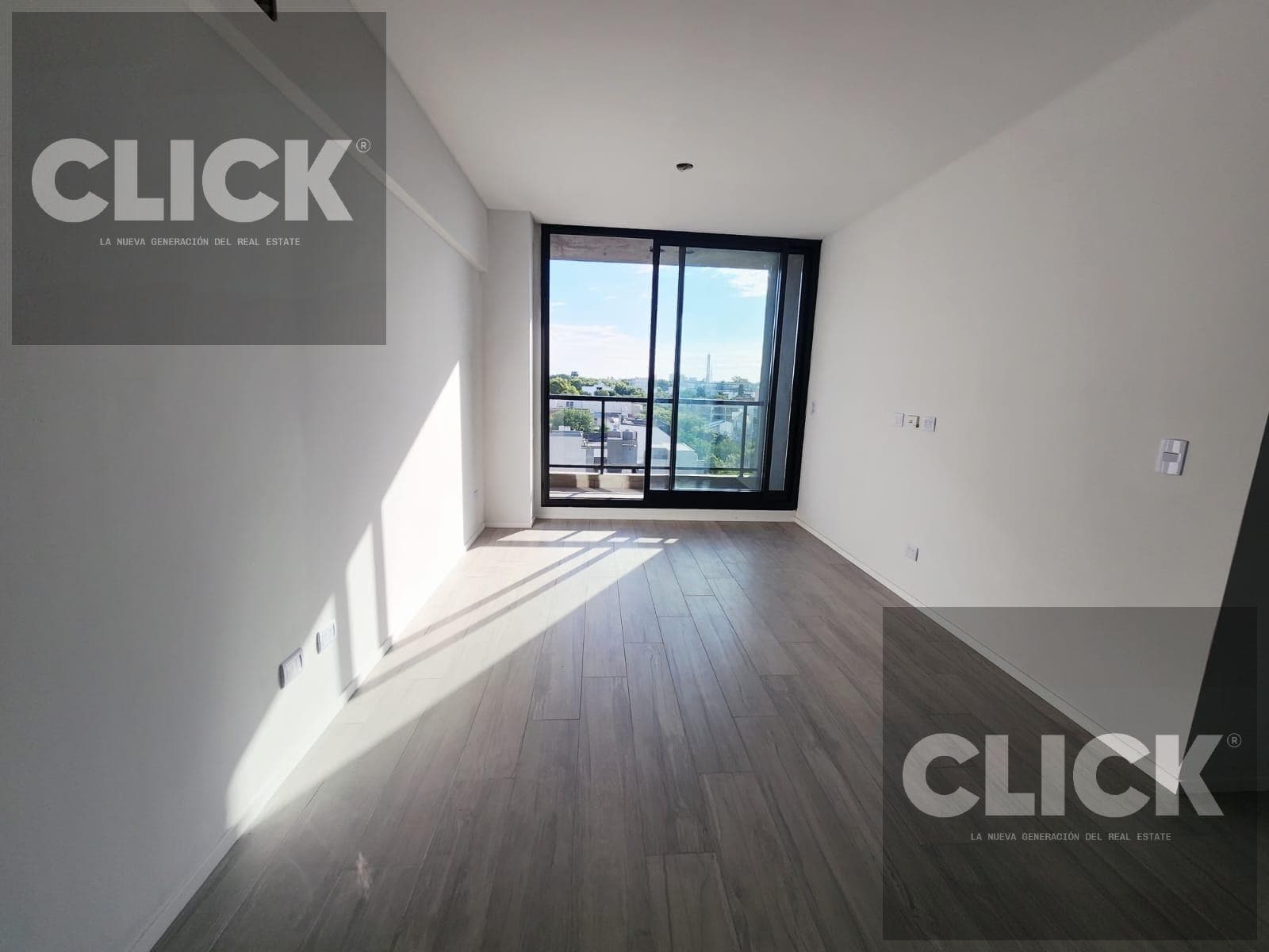 For Sale - Studio Apartment with Balcony - Grill - Walk-in Closet - Saavedra