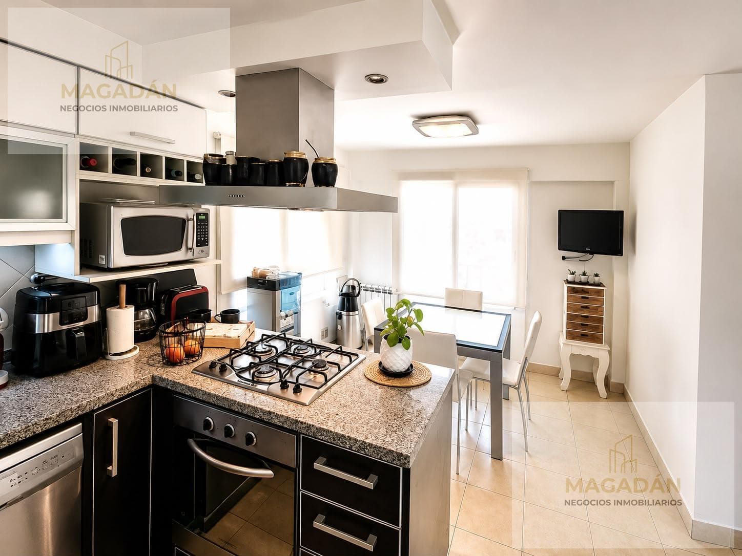 FOR SALE | 4-Bedroom Apartment - Ramos Mejía Area