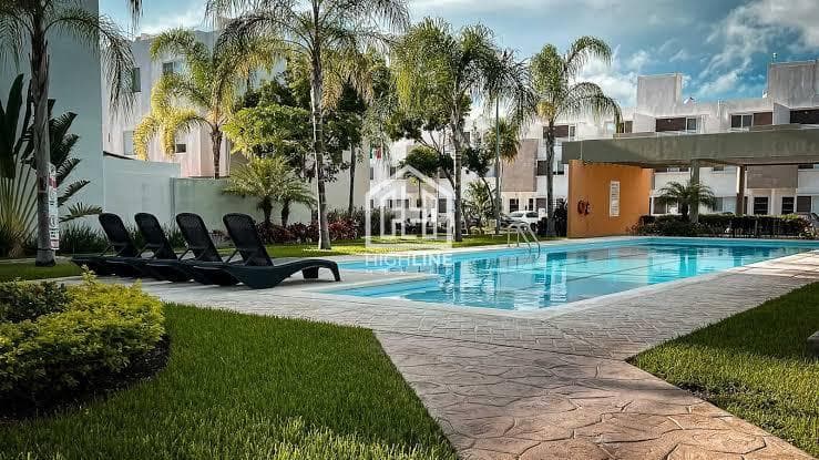 HOUSE FOR SALE IN JARDINES DEL SUR 4, 3 BEDROOMS, 3 BATHROOMS, LAUNDRY AREA, FOR SALE, SWIMMING POOL