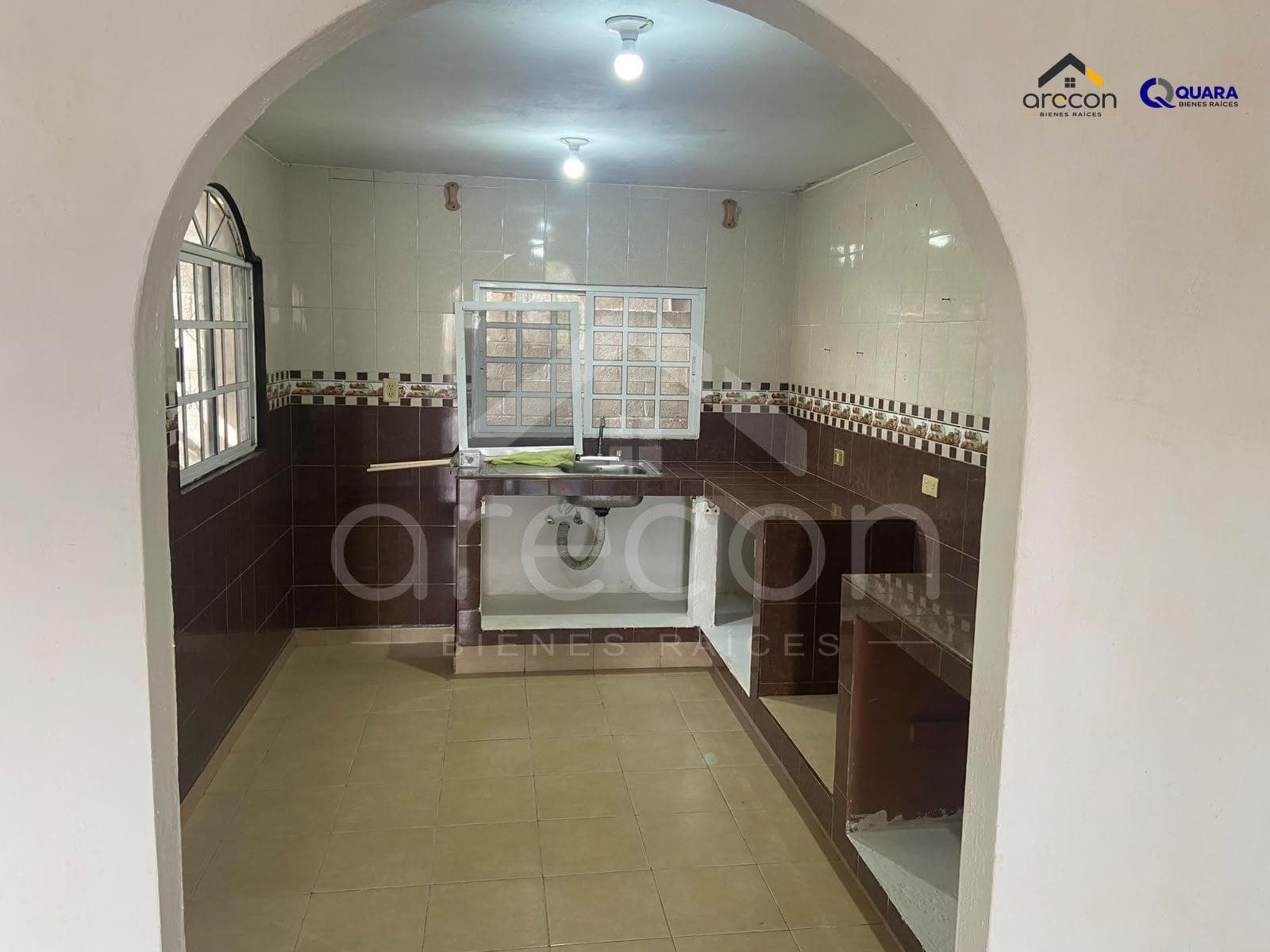 House for Sale in Col. Insurgentes, Tampico, Tancol