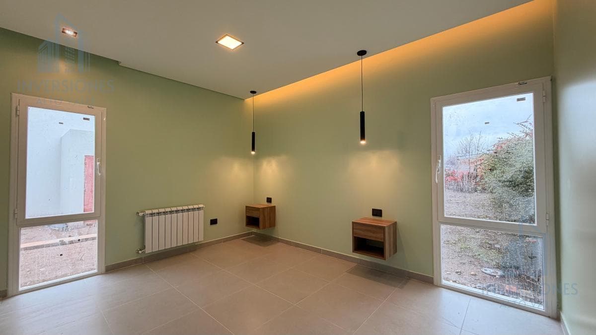 Brand-new house for sale, Los Sauces neighborhood