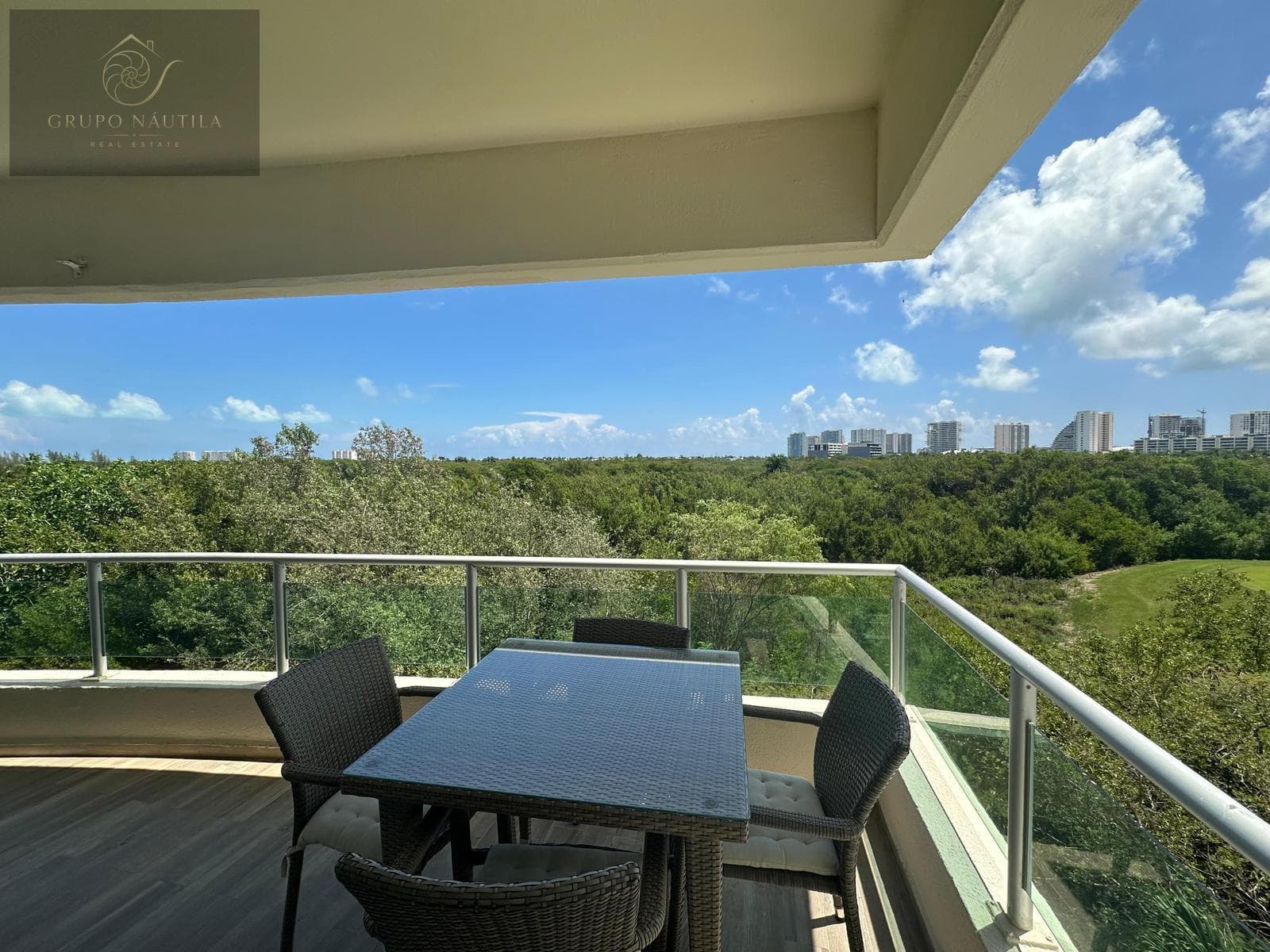 Departamento en Residencial Isola