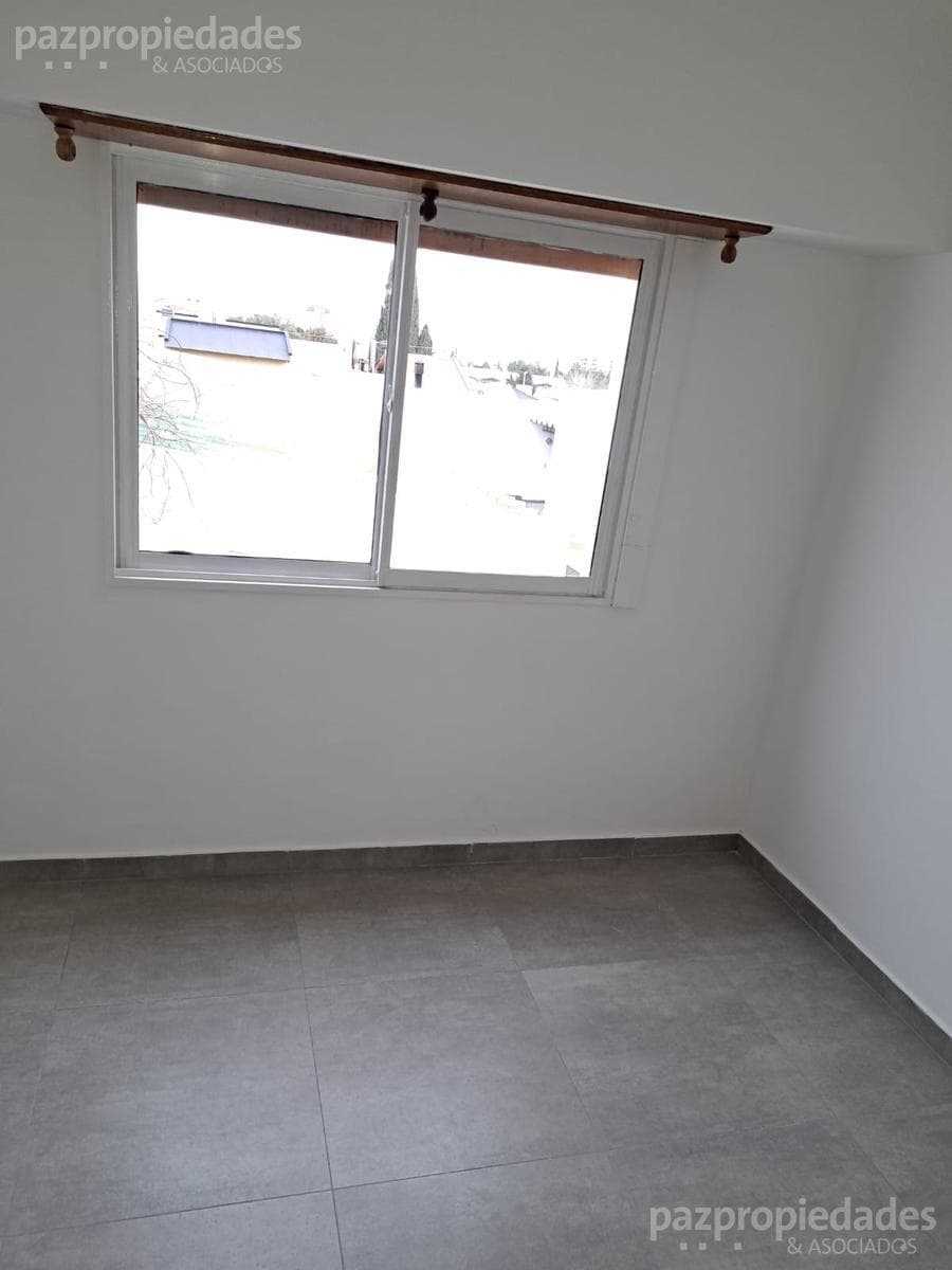 Apartment for Rent: 1-Bedroom, Dor. Near Downtown West