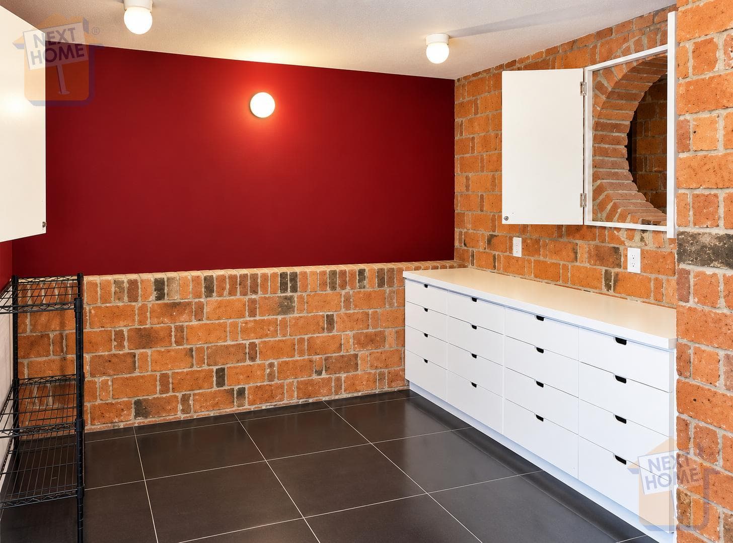APARTMENT FOR RENT IN THE LOMAS DE BEZARES CONDOMINIUM
