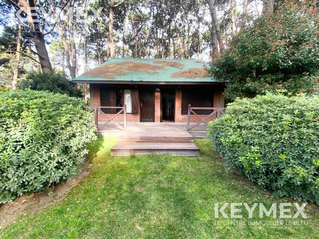 6-Room House for Sale in Mar Azul