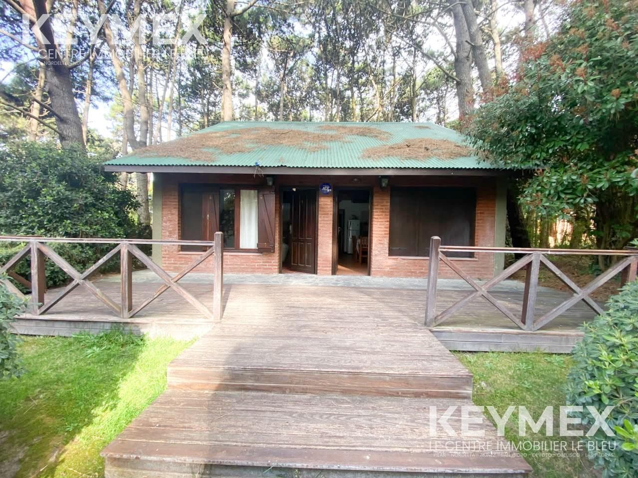 6-Room House for Sale in Mar Azul