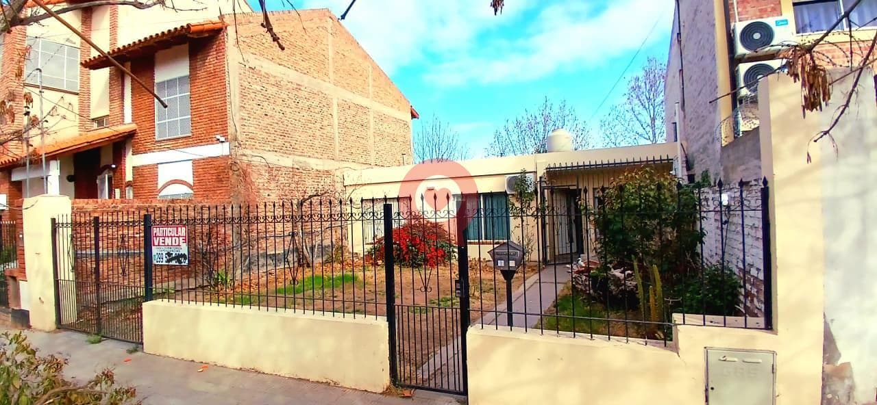 House for sale, Neuquén, Capital.