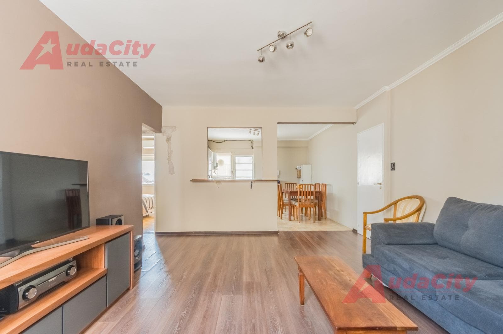 3-Bedroom Apartment for Rent in El Palomar