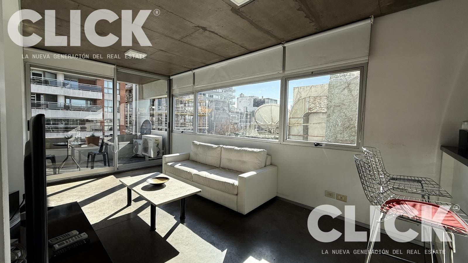 FOR SALE - 2-ROOM APARTMENT WITH BALCONY - PALERMO HOLLYWOOD