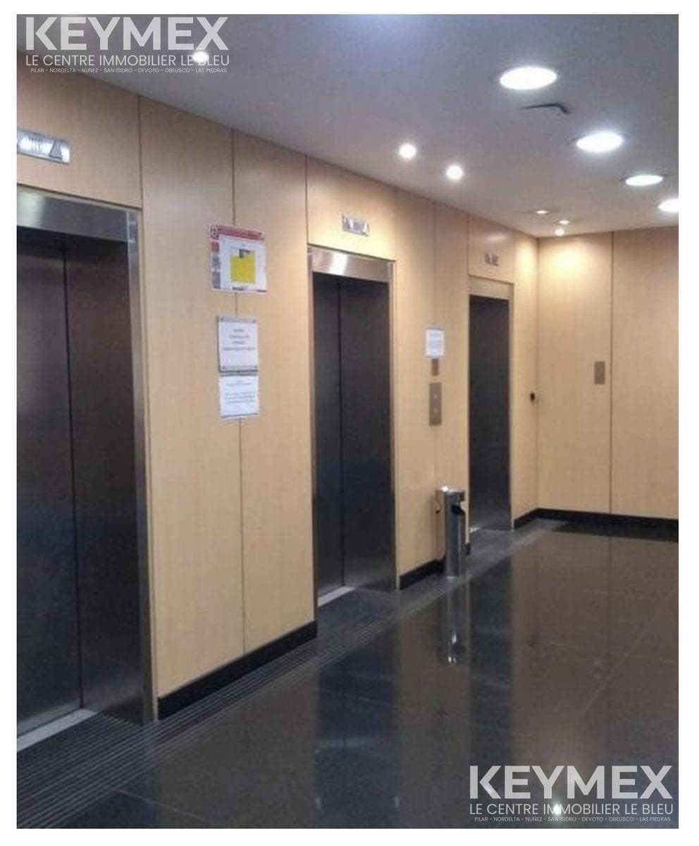 Office for Rent in Microcentro