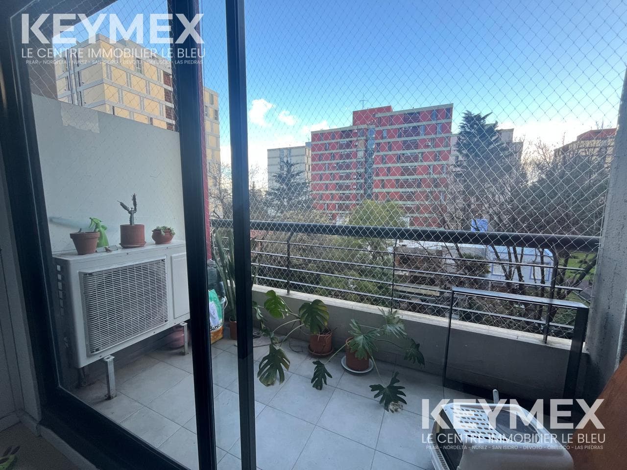 Beautiful 2-room duplex apartment for rent in the Puerto Pampa Building, La Boca