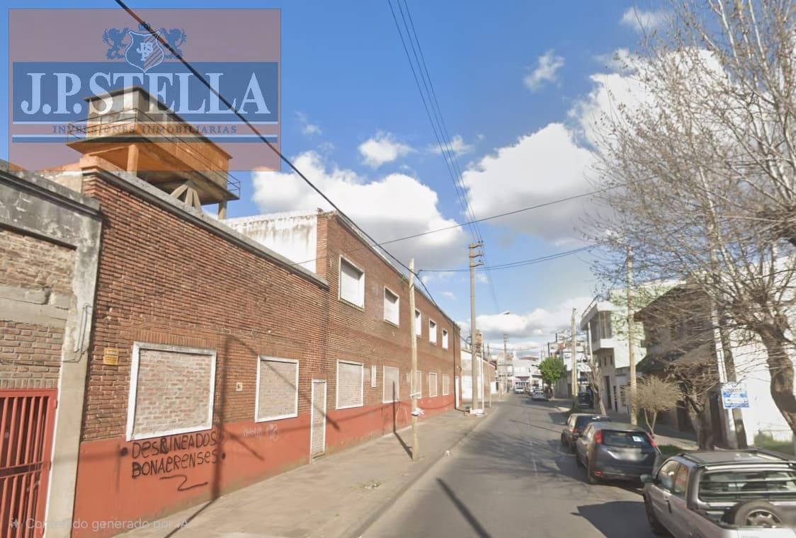 Galpón Comercial 6.140 m² con frente a 4 calles - Lomas Del Mirador