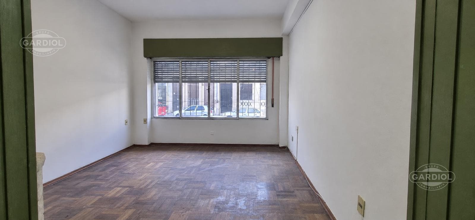 2-Bedroom Apartment for Sale, Downtown, Montevideo