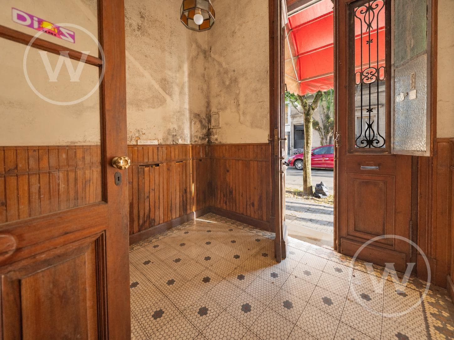 Front-Facing Apartment with Patio, Garden, and Ground Floor | 1080 Simón de Iriondo – Victoria