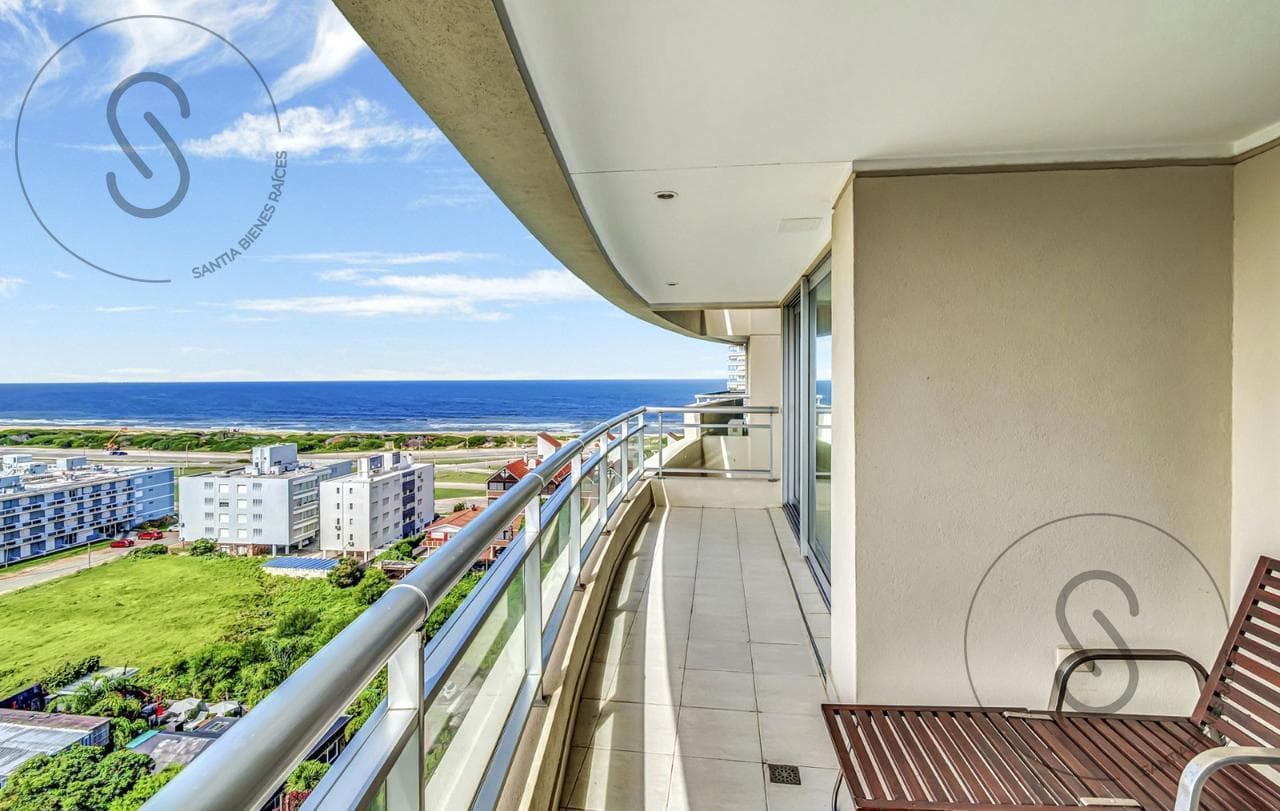 Apartment at Aidy Grill