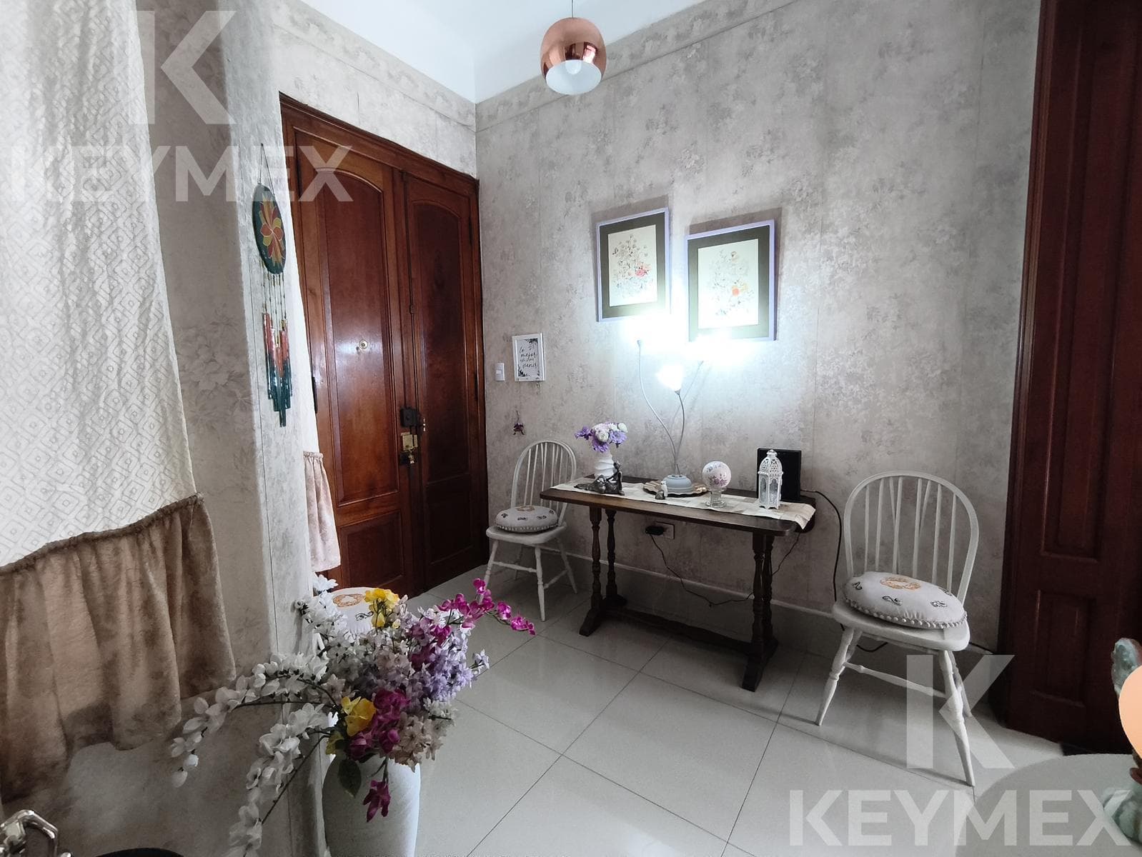 Studio apartment for sale in San Telmo – 2 bedrooms, 3 balconies, and a shared terrace