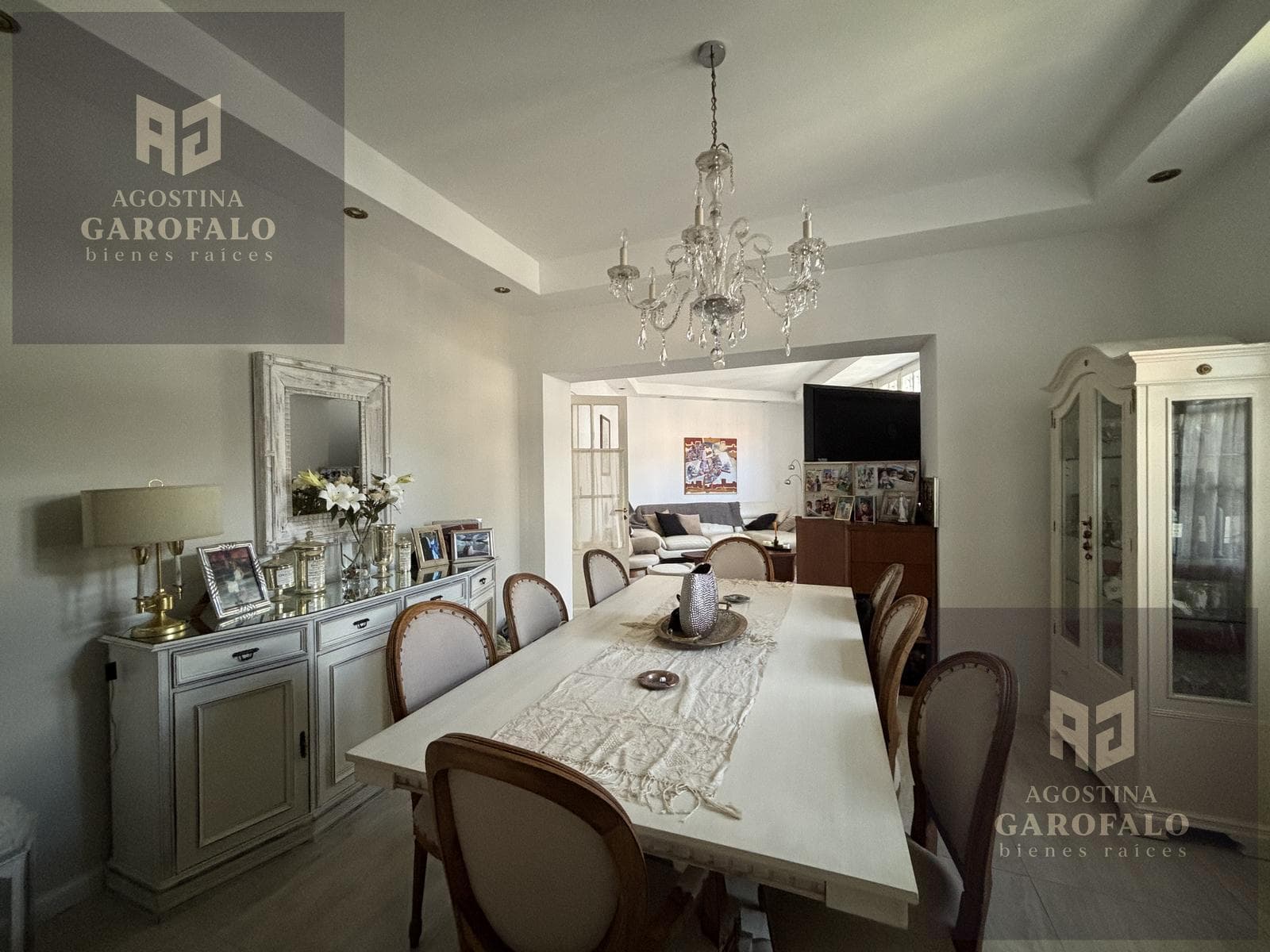 5-room house for sale with a garden and garage in Parque Chacabuco, Cafferata neighborhood