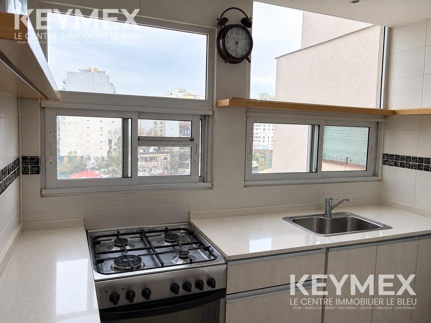 3-ROOM APARTMENT WITH AN EXCELLENT VIEW IN BUENOS AIRES