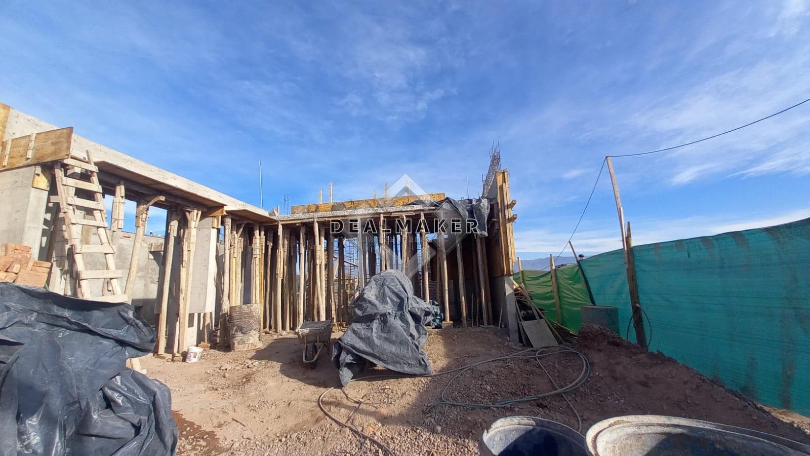 Casa a estrenar B° La Luisa