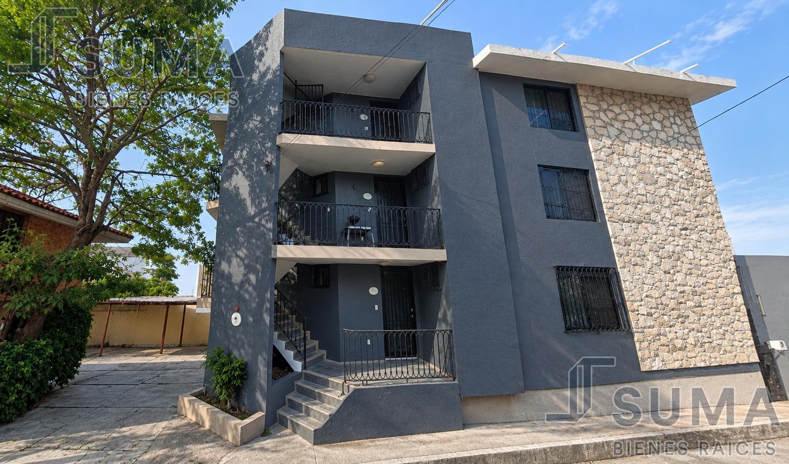 Apartment with a Pool for Rent in Col. Universidad Sur, Tampico, Tamaulipas.